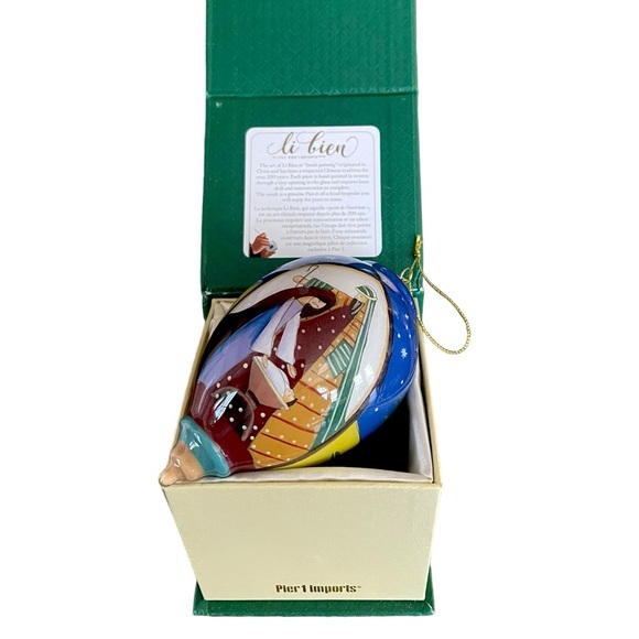 Pier 1 Imports Li Bien Hand Painted 2018 Nativity Glass Xmas Tear Drop Ornament - Picture 10 of 11